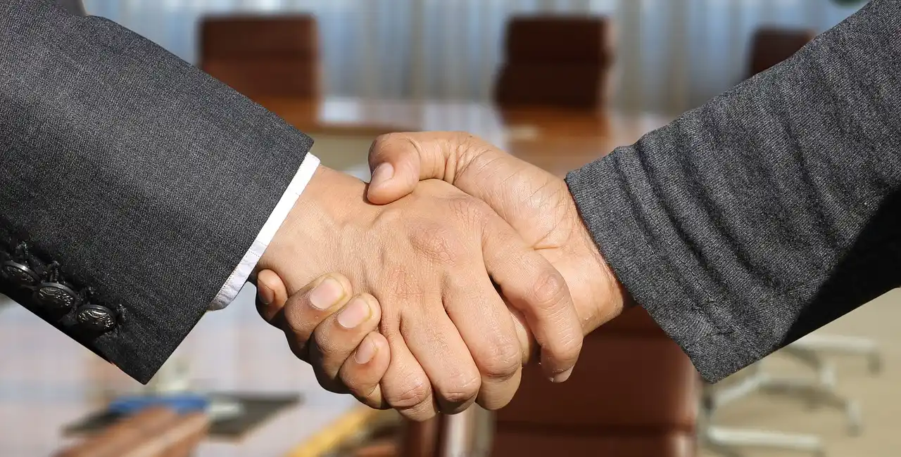 How used-car price negotiation works